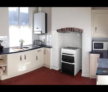 3 bedroom terraced house to rent - Photo 1