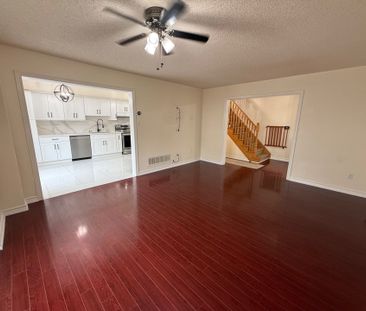 For Lease - 135 Ural Circle, Brampton, Ontario - Photo 2