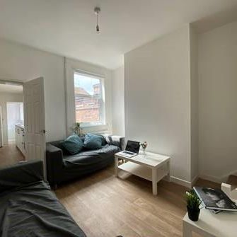 3 bedroom house share to rent - Photo 1