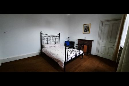 Room in a Shared House, Cathkin Road, G42 - Photo 2