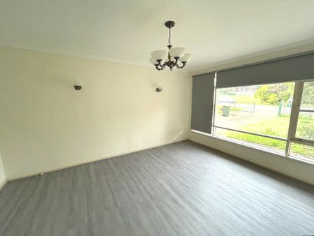 24 Lloyd Street, Blacktown NSW 2148 - Photo 5