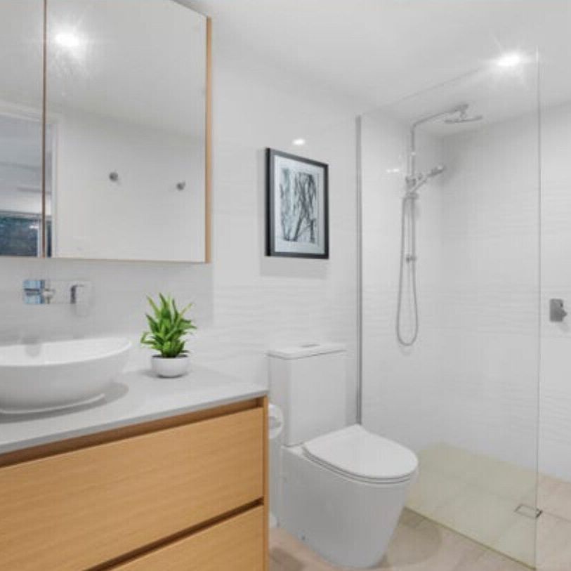 Coolangatta - Photo 1