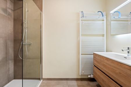 Gelijkvloers appartement met groot terras in Sint-Pauwels! - Photo 4