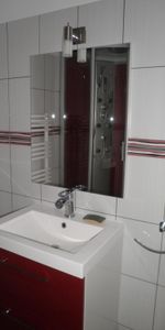 Location Appartement 1 pièce 47m² GRANVILLE 50400 - Photo 3