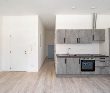 Gerenoveerd appartement met 2 slk - Foto 4