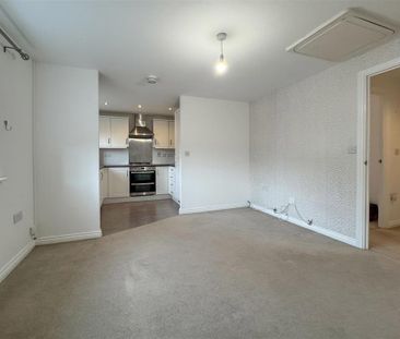 1 bedroom maisonette to rent - Photo 2