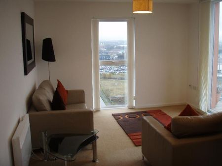 2 bedroom apartment to rent - Photo 2