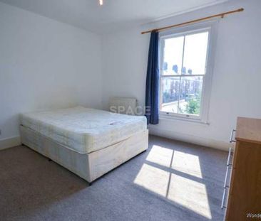 3 bedroom property to rent in Reading - Photo 6