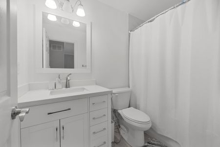 For Lease - 223 Foxfield Crescent, Vaughan, Ontario - Photo 2