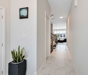 For Lease - 5 Cherry Blossom Heights, Hamilton, Ontario - Photo 3