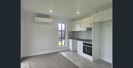 Brand New 2 Bedroom Villa/Duplex! - Photo 4