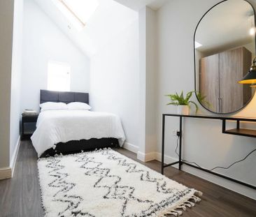 1 bedroom in a house share to rent - Photo 1