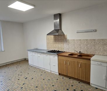 Location Appartement 3 pièces 83m² - Photo 1