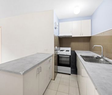 5/12 Eltham Street, Flemington VIC 3031 - Photo 1