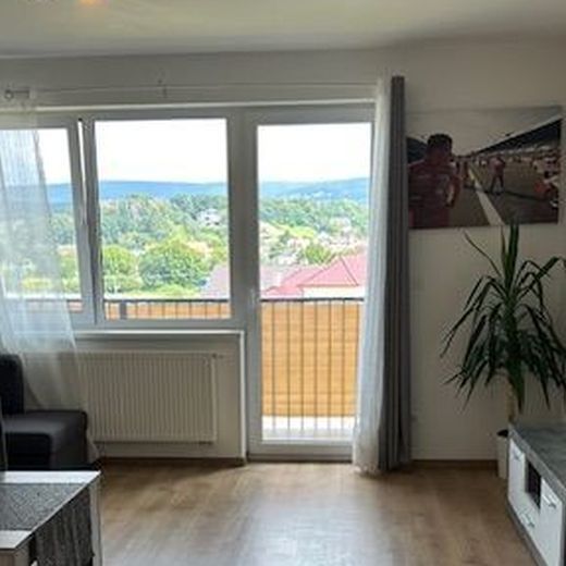 Prenájom priestranný 1 izbový byt, ulica Jána Ondruša, Stupava - Photo 1