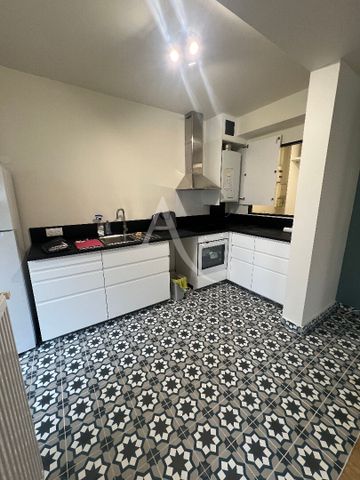 Location Appartement 3 pièces 72m² - Photo 5