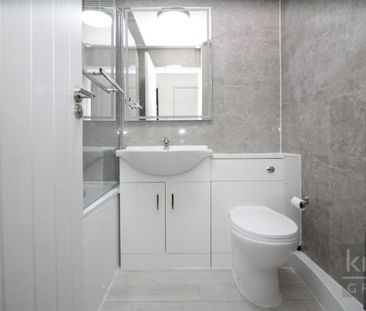 2 Bedroom Flat To Let - Photo 5