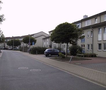 Reinkommen und Wohlfühlen: 3-Zimmer-Wohnung mit Terrasse - Photo 1