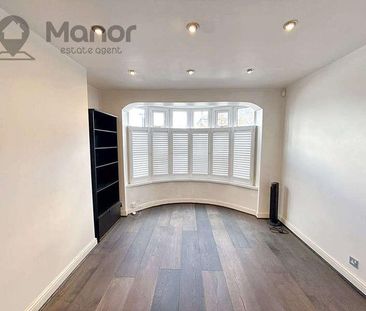 Stradbroke Grove, Ilford, IG5 - Photo 5