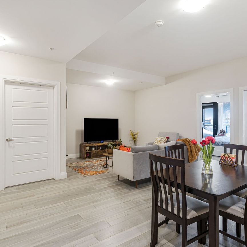 For Lease - 5 Wake Robin Drive Unit# 305, Kitchener, Ontario - Photo 1