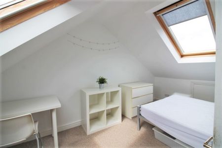 Rosebery Road, Exeter - Photo 2