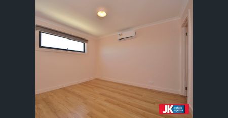 Blink & it's gone! - Photo 4