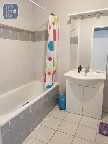 Location Appartement 3 pièces 63m² GOND PONTOUVRE 16160 - Photo 4