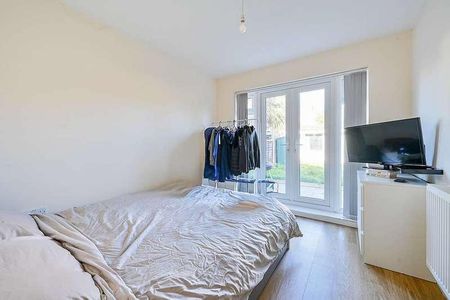 Crowther Avenue, South Ealing, TW8 - Photo 3