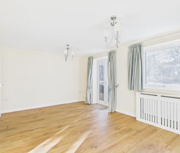 4 bedroom terraced house to rent - Photo 2