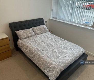 2 bedroom flat to rent - Photo 5