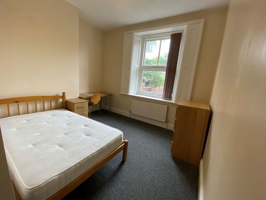 6 bedroom house share to rent - Photo 1