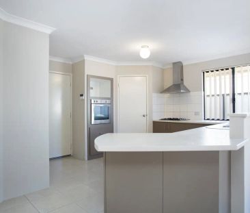 “Stunning Family Home” - Photo 5