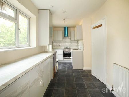 3 bedroom house to rent - Photo 2