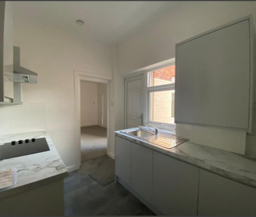 2 bedroom ground floor flat to rent - Photo 6