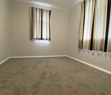 Prime Location - Photo 2