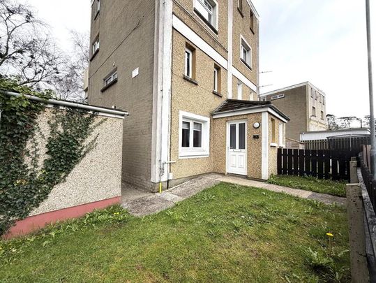 7a Craignish Crescent, Dundonald, Belfast, BT16 2NP - Photo 1