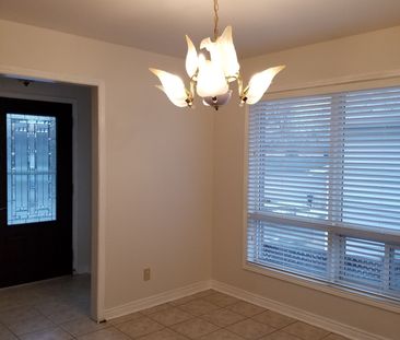 For Lease - 9 (Upper) Myrtle Lynn Place, Wasaga Beach, Ontario - Photo 5