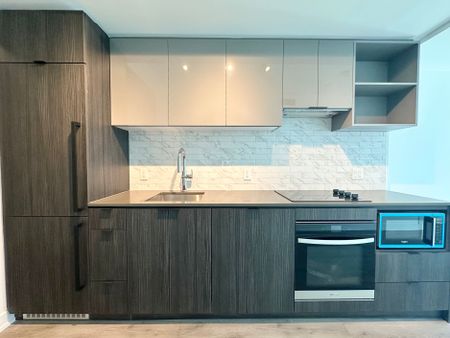 For Lease - 252 Church Street Unit# 1110, Toronto, Ontario - Photo 3