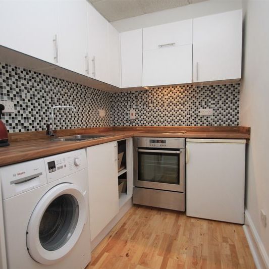 Wollstonecraft Road, Bournemouth - Photo 1