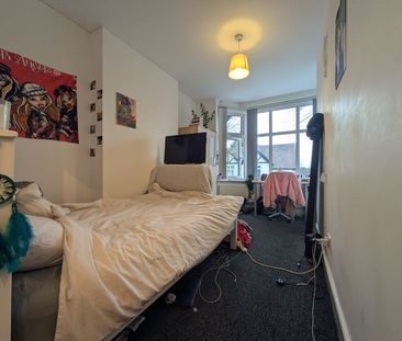 Harlaxton Drive Lenton, Nottingham - Photo 1
