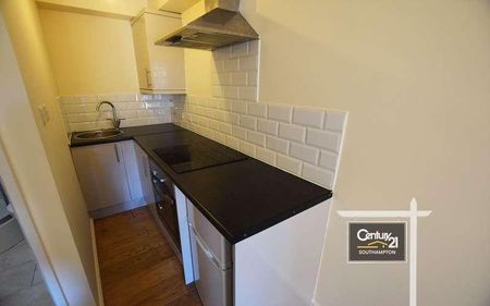 |ref: |, Portswood Road Southampton, SO17 - Photo 4