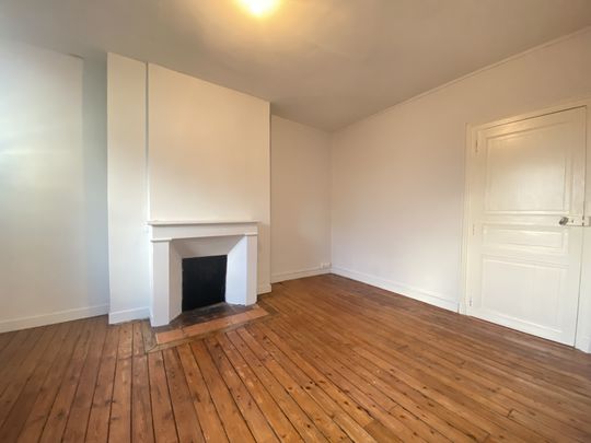 Location Appartement 2 pièces 35m² SAUMUR 49400 - Photo 1