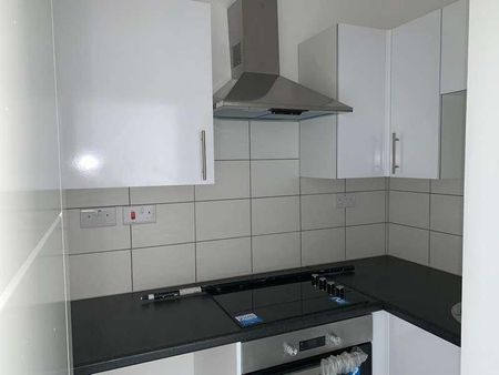 |ref: |, Dyer Road, Southampton, SO15 - Photo 3