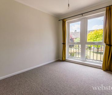 3 bedroom terraced house to rent - Photo 3