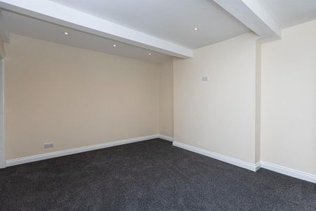 3 bedroom house to rent - Photo 2