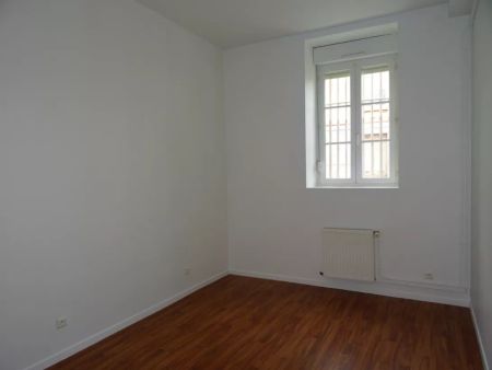 Location maison T3 90.00m² à Le Mesnil-Sur-Oger (51190) - Photo 2