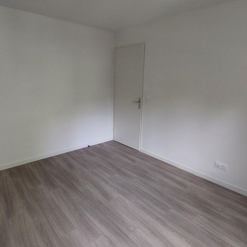 location Appartement T3 DE 60.35m² À LE BLANC MESNIL - Photo 1