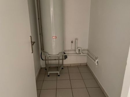 Location Appartement 3 pièces 64m² AUBENAS 07200 - Photo 5