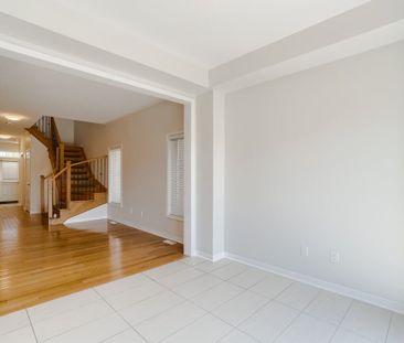 For Lease - 160 Gentile Circle, Vaughan, Ontario - Photo 4