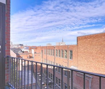 Appartement te huur in Gent voor € 995 met 2 slaapkamers - Foto 2